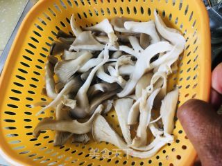 一品清炖土鸡的做法步骤：11