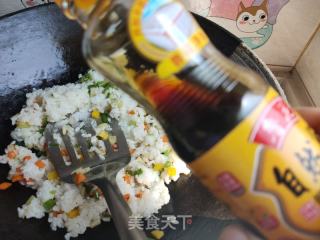 三丁炒米饭的做法步骤：8