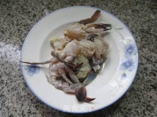 螃蟹炒青菜的做法步骤：2
