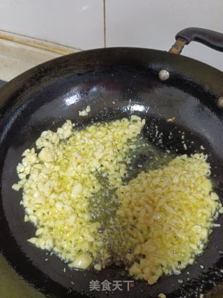 蒜泥龙虾尾的做法步骤：7