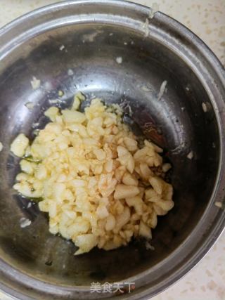 蒜泥龙虾尾的做法步骤：8