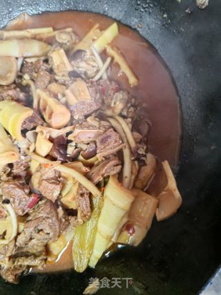 笋子烧牛肉的做法步骤：8