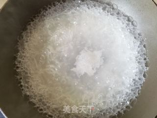 龙虾尾麻辣米线的做法步骤：5