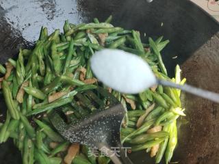 肉丝炒豆角的做法步骤：8