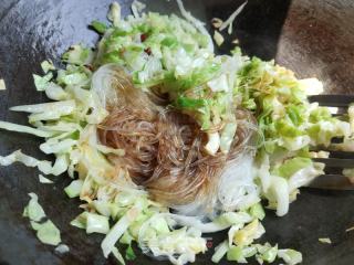 粉丝洋白菜的做法步骤：7