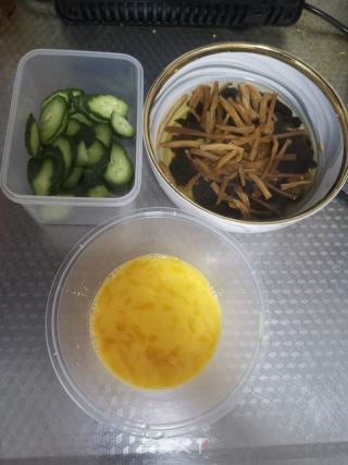 木须肉的做法步骤：2