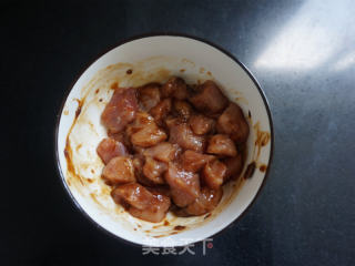 迷你大米酱肉粽的做法步骤：4