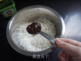 迷你大米酱肉粽的做法步骤：5