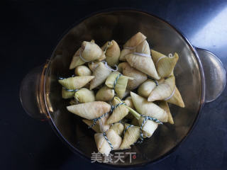 迷你大米酱肉粽的做法步骤：12