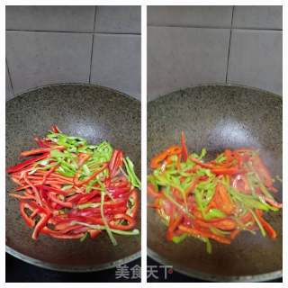 青红椒炒肉丝的做法步骤：6