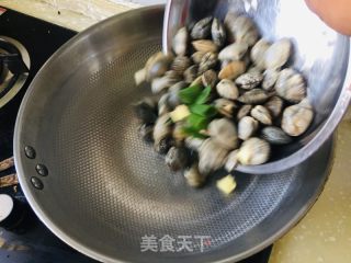 柠檬花蛤的做法步骤：4