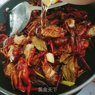 麻香辣小龙虾的做法步骤：9