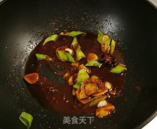 红烧泥鳅的做法步骤：6