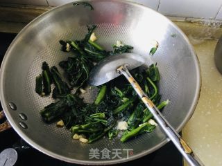 蒜蓉莴笋叶的做法步骤：6