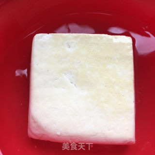 豆腐肉末丸子的做法步骤：1