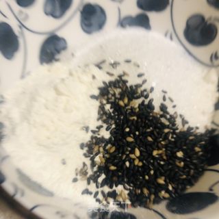 糖烧饼的做法步骤：5