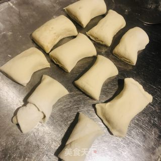 糖烧饼的做法步骤：11