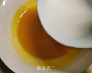葡萄干蛋糕的做法步骤：3