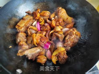 黑木耳炖土鸡的做法步骤：7