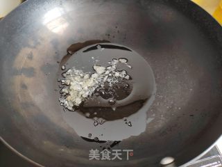 小土豆黑木耳炖土鸡的做法步骤：5