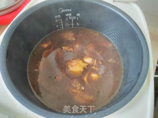 小土豆黑木耳炖土鸡的做法步骤：8