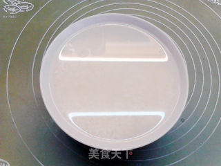 豌豆腊肉粽的做法步骤：2
