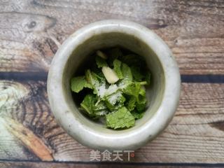 西兰花蘸十香菜蒜汁的做法步骤：5
