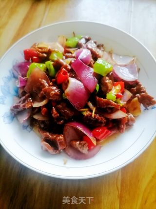 洋葱炒牛肉的做法