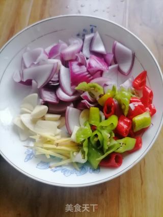 洋葱炒牛肉的做法步骤：3