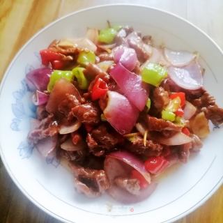 洋葱炒牛肉的做法步骤：14