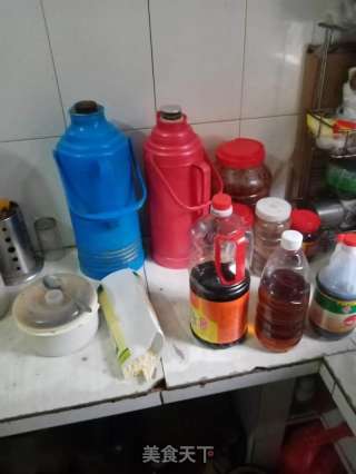 生日长寿面（简单）的做法步骤：1