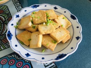 盐煎豆腐的做法步骤：8