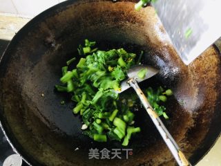 蚝油菜心的做法步骤：4