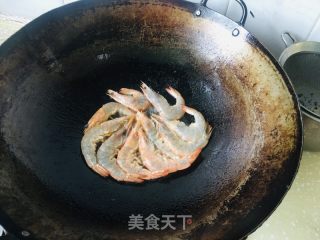 蒜蓉虾的做法步骤：4