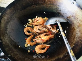 蒜蓉虾的做法步骤：12