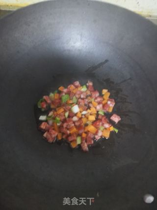 广式腊肠炒饭的做法步骤：5