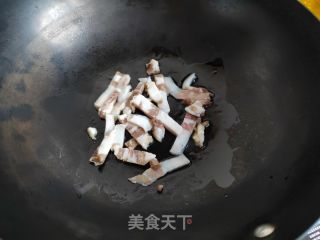 咸肉四季豆炒年糕的做法步骤：5