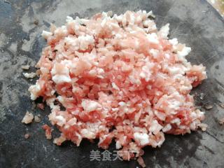 韭菜土豆鲜肉煎饺的做法步骤：3