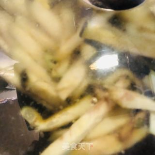 酱香茄条的做法步骤：7
