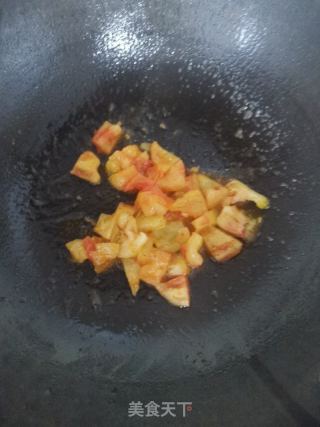 西红柿鸡蛋面的做法步骤：4