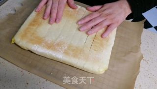经典肉松面包卷的做法步骤：26