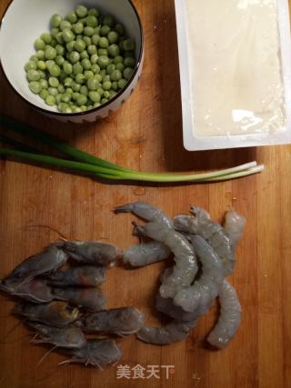 虾仁豆腐羹的做法步骤：1