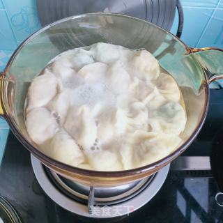 猪肉甘蓝水饺的做法步骤：11