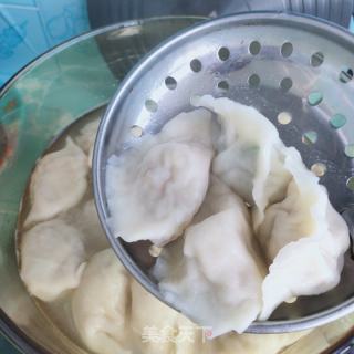 猪肉甘蓝水饺的做法步骤：12