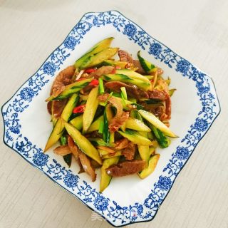 腊肠炒黄瓜的做法