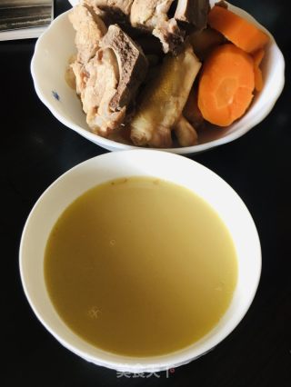大芸豆胡萝卜苹果龙骨汤的做法