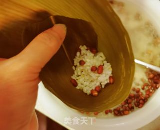 红枣红豆糯米粽子的做法步骤：5