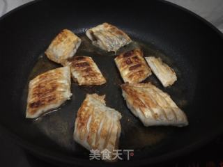 红烧带鱼的做法步骤：7
