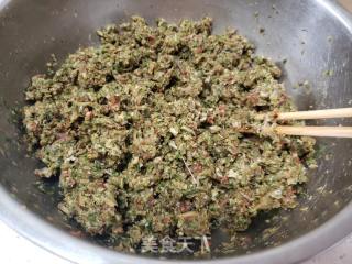 油豆角猪肉馅包子的做法步骤：2