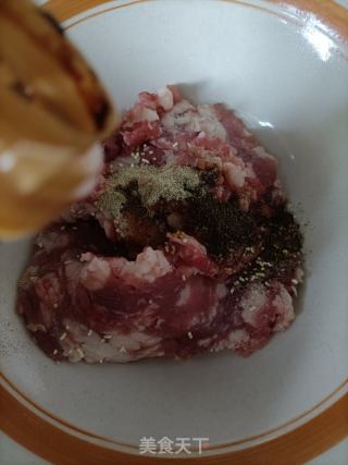千张糯米肉卷的做法步骤：11